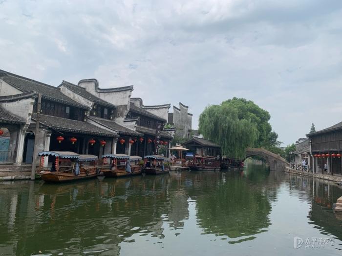 探索大学与学院有什么区别?红迪网,走进分享创意的社区